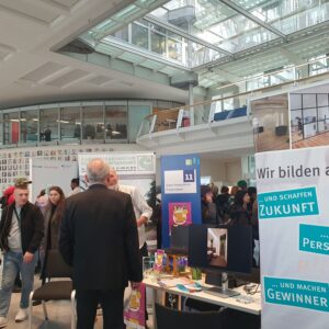 welcome to berlin jobmesse plickert stand
